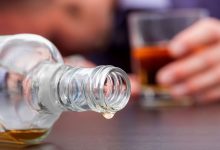 Фото - Нарколог Сиволап объяснил, почему врачи подвержены алкоголизму