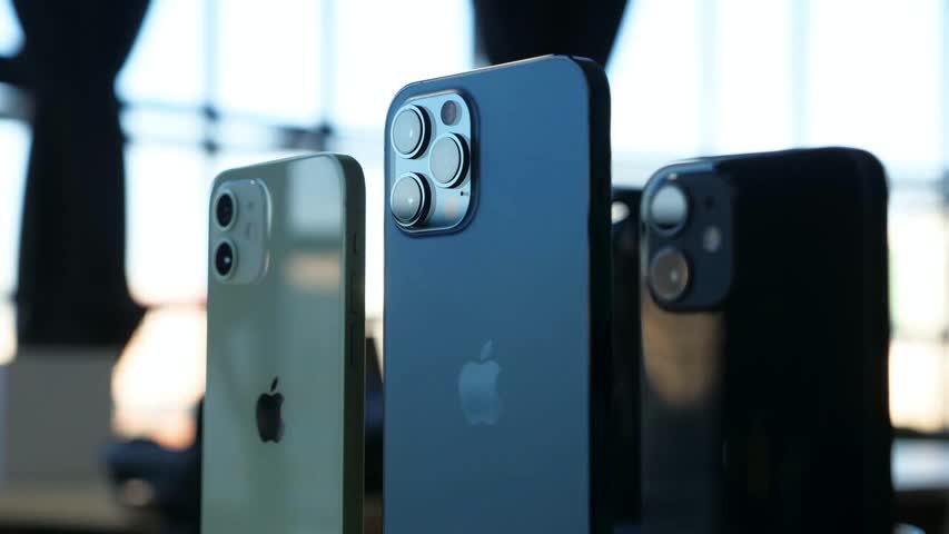 Фото - Защиту пользователей iPhone от Apple раскритиковали