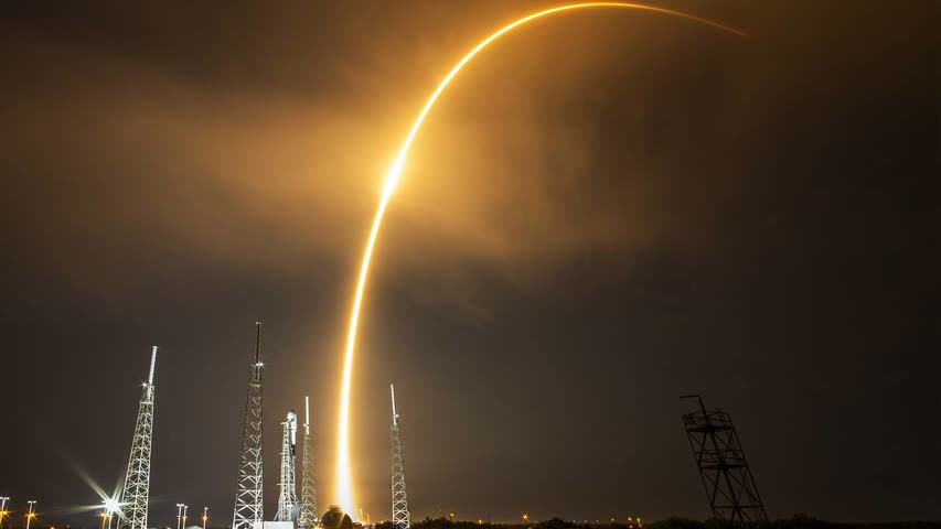 Фото - SpaceX вывела в космос новые спутники Starlink