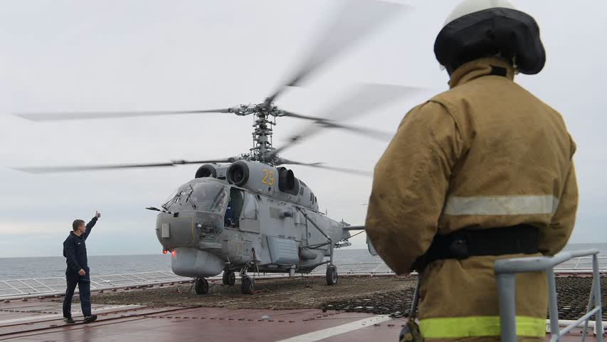 Фото - Вертолеты Тихоокеанского флота провели на учениях поиск подлодки