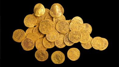Фото - В Израиле обнаружили византийские золотые монеты времен арабского завоевания