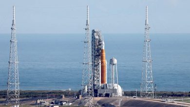 Фото - Ракета SLS стартовала с космодрома в США в рамках лунной миссии Artemis